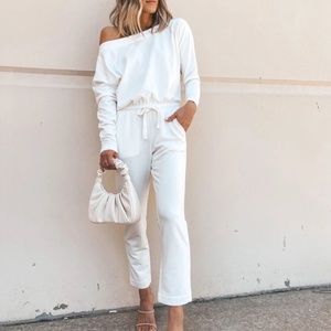 NWT Splendid Jumpsuit White Size Medium (fits like a size 8)